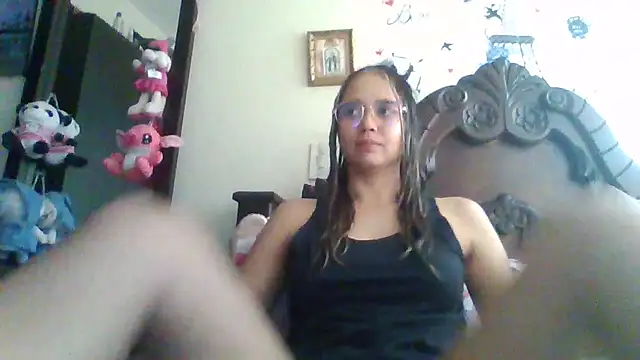 Snapshot of trianabell chatting on 24, 12, 2024 trianabell online show from 24, 12, 2024