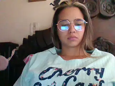 Snapshot of trianabell chatting on 20, 1, 2025 trianabell online show from 20, 1, 2025
