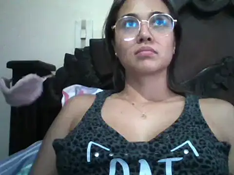 Snapshot of trianabell chatting on 22, 1, 2025 trianabell online show from 22, 1, 2025