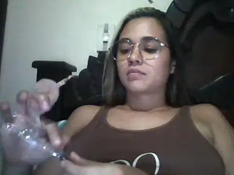 Snapshot of trianabell chatting on 20, 3, 2025 trianabell online show from 20, 3, 2025