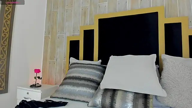 Snapshot of TamyHoney chatting on 16, 2, 2025 TamyHoney online show from 16, 2, 2025