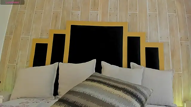 Snapshot of TamyHoney chatting on 22, 2, 2025 TamyHoney online show from 22, 2, 2025