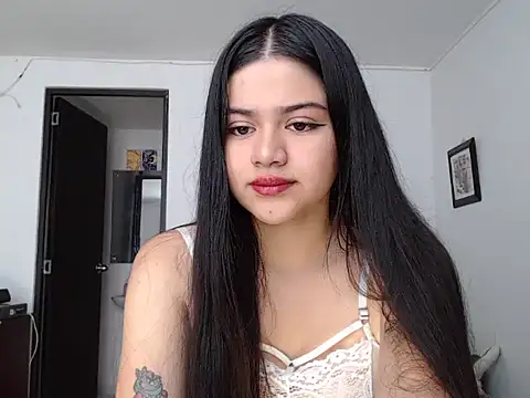 Snapshot of angelbeat_ chatting on 18, 12, 2024 angelbeat  online show from 18, 12, 2024