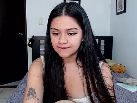 Snapshot of angelbeat_ chatting on 8, 1, 2025 angelbeat  online show from 8, 1, 2025
