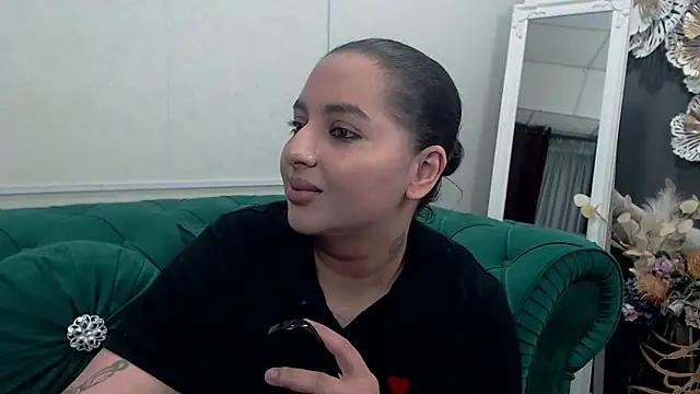 Snapshot of BustyAllyy chatting on 7, 3, 2026 BustyAllyy online show from 7, 3, 2026