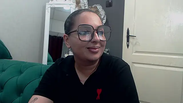 Snapshot of BustyAllyy chatting on 8, 3, 2026 BustyAllyy online show from 8, 3, 2026