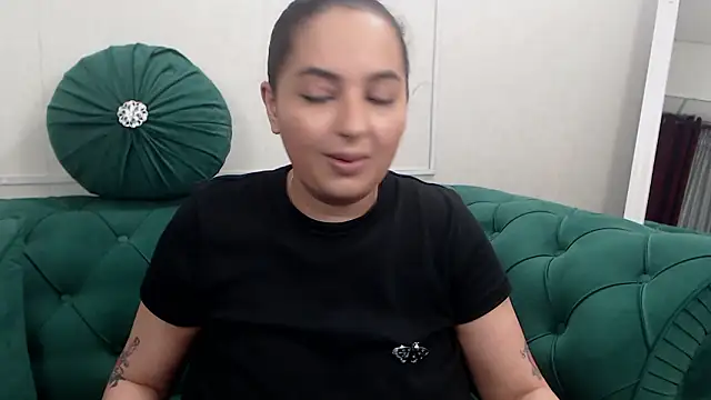 Snapshot of BustyAllyy chatting on 22, 3, 2026 BustyAllyy online show from 22, 3, 2026