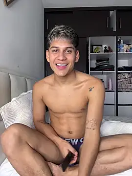 Snapshot of Ethanmiller1 chatting on 25, 3, 2026 Ethanmiller1 online show from 25, 3, 2026