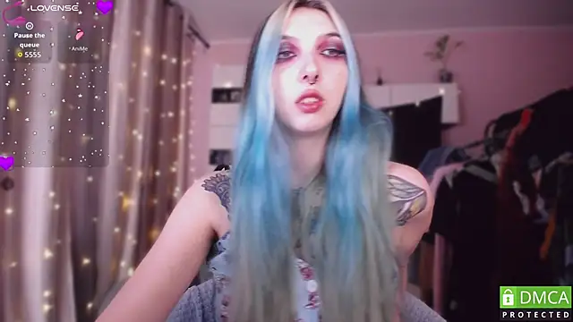 JustMeowGirl online show from 15, 3, 2026