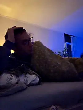 Schnubby1 online show from 14, 3, 2025