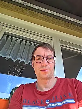 Schnubby1 online show from 15, 4, 2026