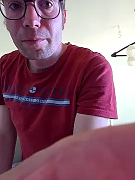 Snapshot of Schnubby1 chatting on 28, 4, 2026 Schnubby1 online show from 28, 4, 2026