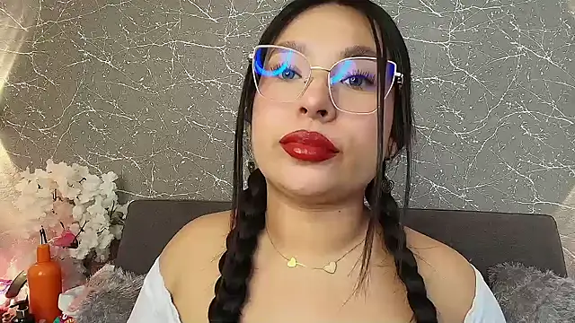 mia roux13 online show from 30, 1, 2025