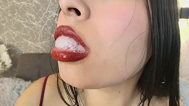 mia roux13 online show from 14, 2, 2025