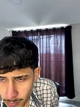 Bastiaan 28 online show from 5, 10, 2025