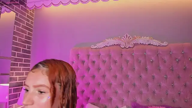 AdelaineBest online show from 2, 12, 2025