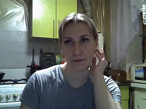 Snapshot of AshleyXHoney chatting on 22, 11, 2025 AshleyXHoney online show from 22, 11, 2025