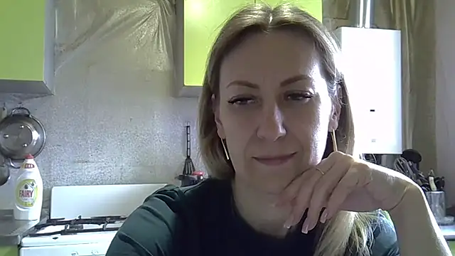 AshleyXHoney online show from 10, 4, 2026