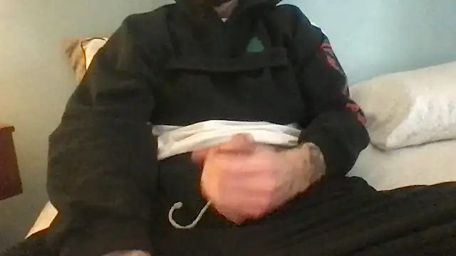 Snapshot of Cheese376 chatting on 2, 2, 2025 Cheese376 online show from 2, 2, 2025
