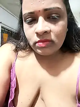 Snapshot of Love_Jenny chatting on 31, 12, 2024 Love Jenny online show from 31, 12, 2024