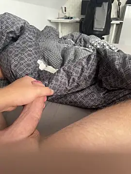 Snapshot of Jungschwanz__18 chatting on 9, 9, 2025 Jungschwanz  18 online show from 9, 9, 2025