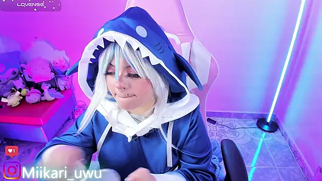 Snapshot of Ahri_Elderwood chatting on 16, 12, 2025 Ahri Elderwood online show from 16, 12, 2025