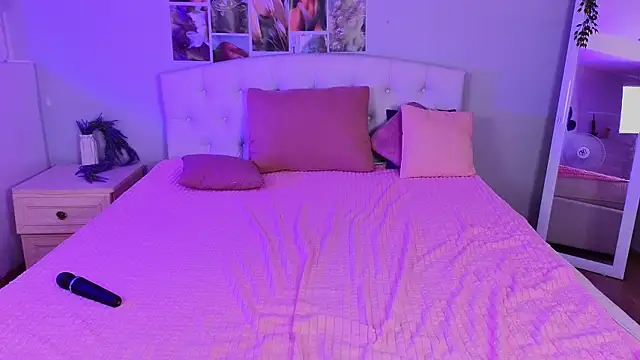 Snapshot of JessicaCartier chatting on 14, 2, 2025 JessicaCartier online show from 14, 2, 2025