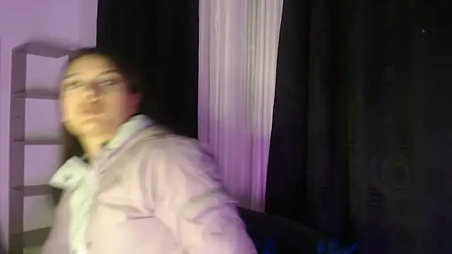 Abril Squirt online show from 15, 9, 2025