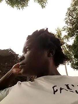 Snapshot of missarpie chatting on 29, 10, 2025 missarpie online show from 29, 10, 2025