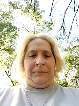 Snapshot of Icedcoffee2024 chatting on 8, 10, 2025 Icedcoffee2024 online show from 8, 10, 2025