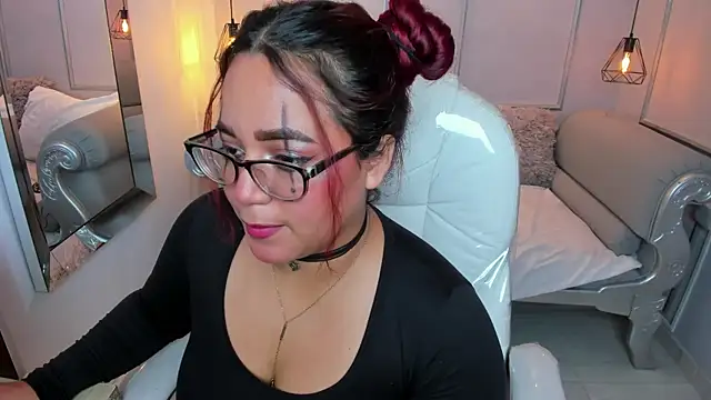 Snapshot of MelissaKarterrs chatting on 28, 10, 2025 MelissaKarterrs online show from 28, 10, 2025