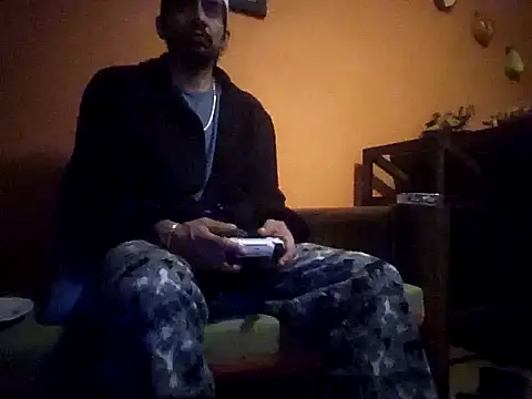 Snapshot of Angel_Coronel chatting on 21, 1, 2025 Angel Coronel online show from 21, 1, 2025