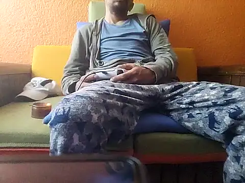 Snapshot of Angel_Coronel chatting on 18, 2, 2025 Angel Coronel online show from 18, 2, 2025