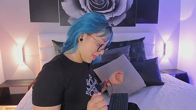 sofi bakerr online show from 26, 10, 2025