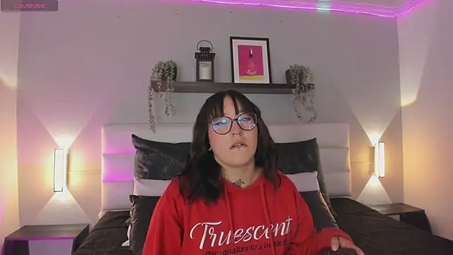 sofi bakerr online show from 18, 4, 2026