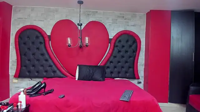 Snapshot of JAYLEN_BDSM chatting on 5, 5, 2026 JAYLEN BDSM online show from 5, 5, 2026