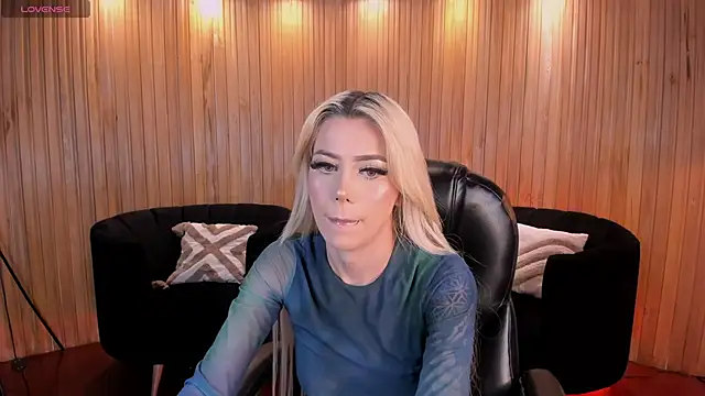 HannaConnor  online show from 12, 2, 2026