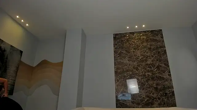 Snapshot of AliceHarper_ chatting on 20, 10, 2025 AliceHarper online show from 20, 10, 2025