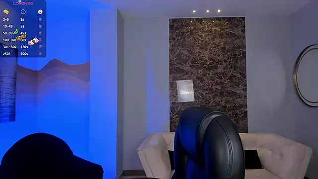 Snapshot of AliceHarper_ chatting on 7, 11, 2025 AliceHarper online show from 7, 11, 2025