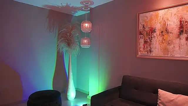 Snapshot of AliceHarper_ chatting on 2, 12, 2025 AliceHarper online show from 2, 12, 2025