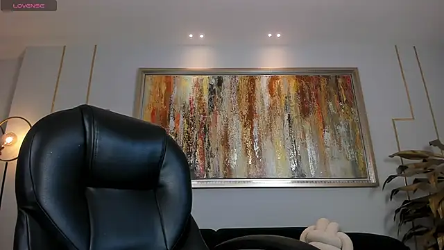 AliceHarper  online show from 13, 4, 2026