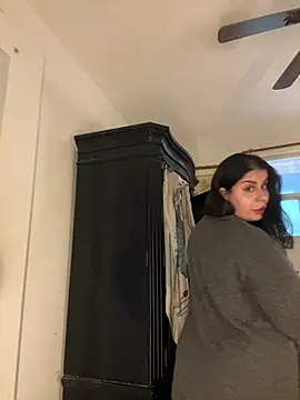 holyeroticss online show from 5, 3, 2025