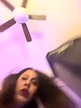 holyeroticss online show from 12, 9, 2025