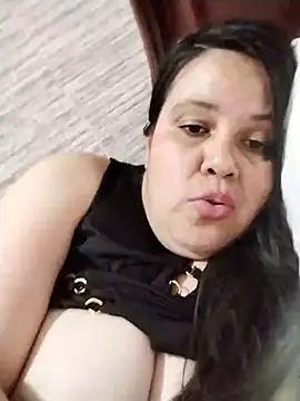 lunanataly online show from 25, 2, 2025