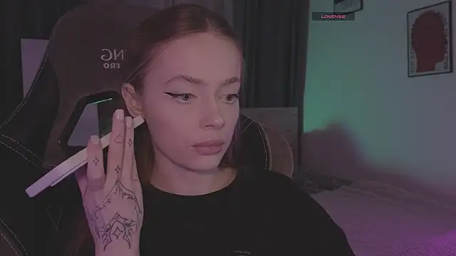  MayShy  online show from 20, 9, 2025