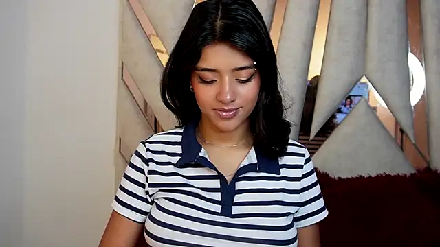 Snapshot of Rebecca_055 chatting on 20, 5, 2026 Rebecca 055 online show from 20, 5, 2026