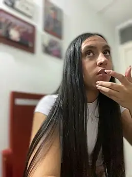Snapshot of Salome_golvert chatting on 10, 1, 2025 Salome golvert online show from 10, 1, 2025