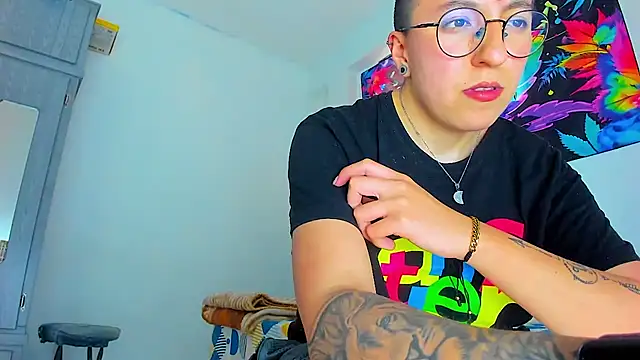 Sexyboy 666 online show from 15, 1, 2026