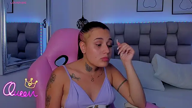 Susan-Sweet-7 online show from 11, 2, 2026