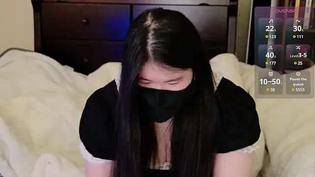 Snapshot of Kara-Nuna chatting on 25, 1, 2025 Kara-Nuna online show from 25, 1, 2025